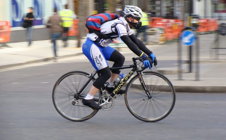  360° Cycling Safety Video – Elephant and Castle