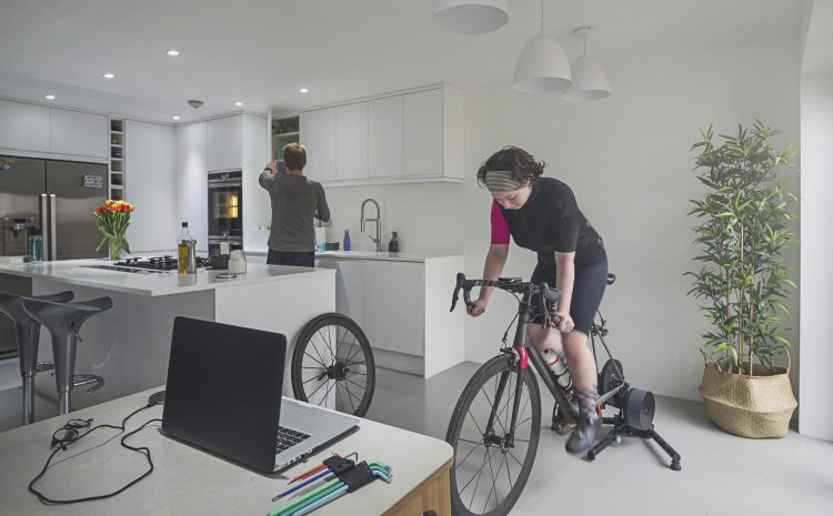  Indoor versus outdoor cycling