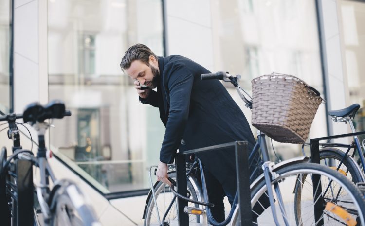  How to safely lock-up your bike